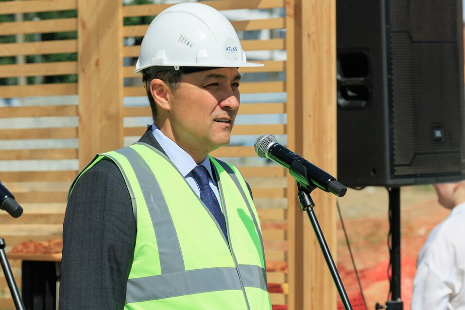 «Создаем новое будущее»: в Чкаловском районе заложили первый камень ЖК «Атлас Юник» 2 «Создаем новое будущее»: в Чкаловском районе заложили первый камень ЖК «Атлас Юник» 2