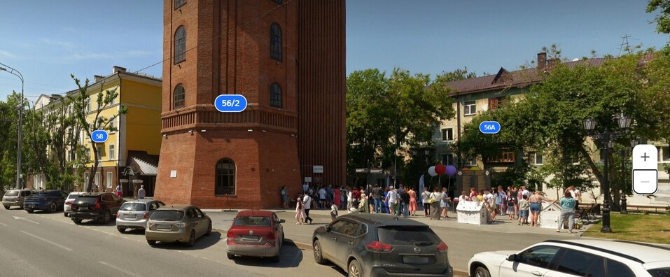 Жилой дом рядом с оранжевой сталинкой в центре Тюмени покрасят в зеленый цвет 1 Жилой дом рядом с оранжевой сталинкой в центре Тюмени покрасят в зеленый цвет 1