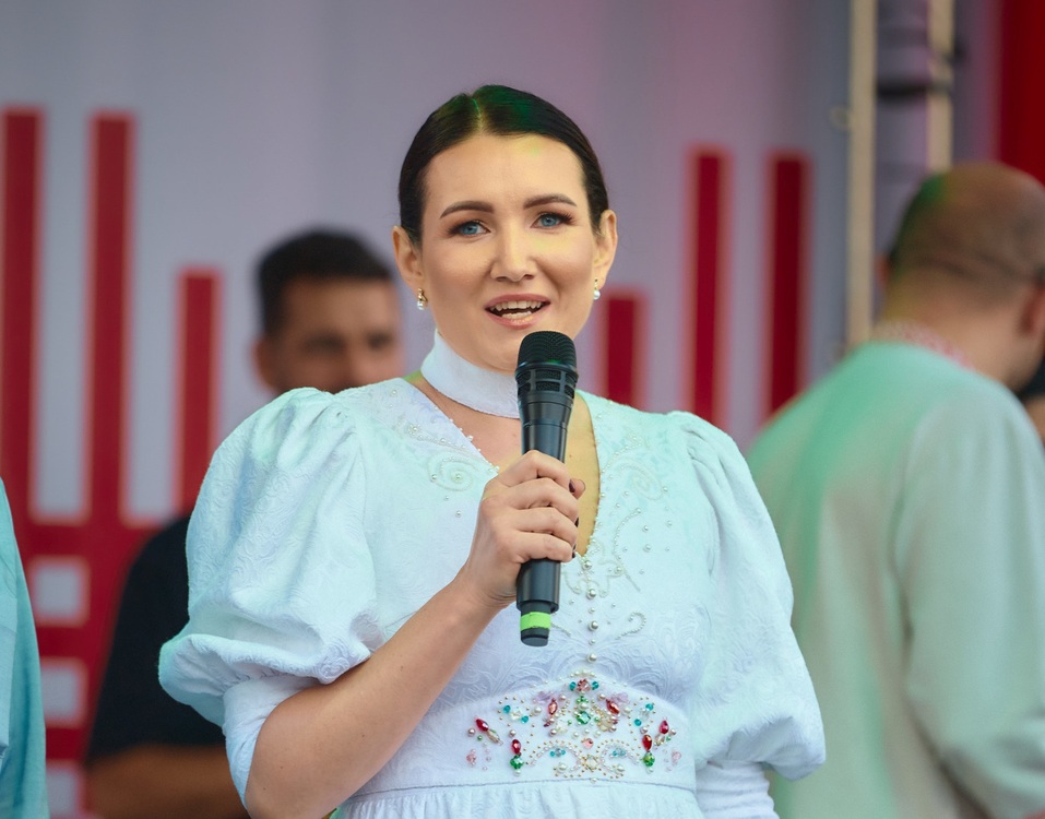 Душевно, задорно, на одном дыхании: Business Residence — 2025 прошел с русским размахом
4 Душевно, задорно, на одном дыхании: Business Residence — 2025 прошел с русским размахом
4