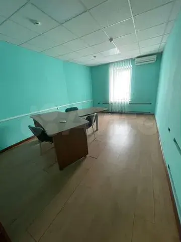 Офис известного банка выставили на продажу в Челябинске 2 Офис известного банка выставили на продажу в Челябинске 2