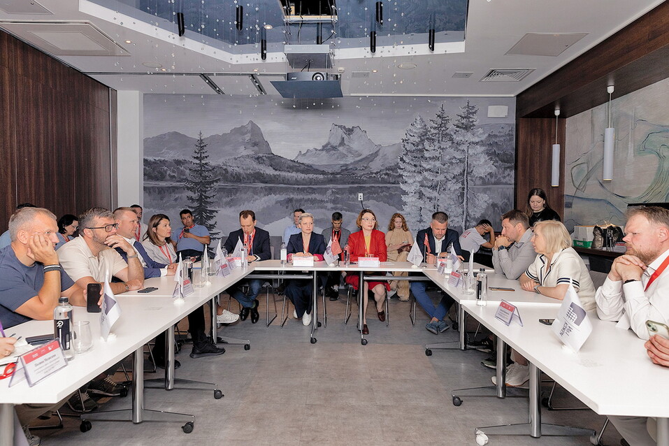 Большая стройка: куда качнется маятник 1 Большая стройка: куда качнется маятник 1