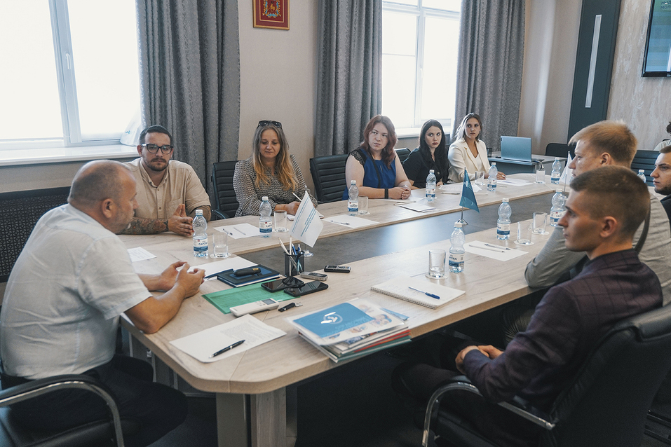 АПЗ посетила делегация молодых специалистов АО «Мичуринский завод «Прогресс» 1 АПЗ посетила делегация молодых специалистов АО «Мичуринский завод «Прогресс» 1