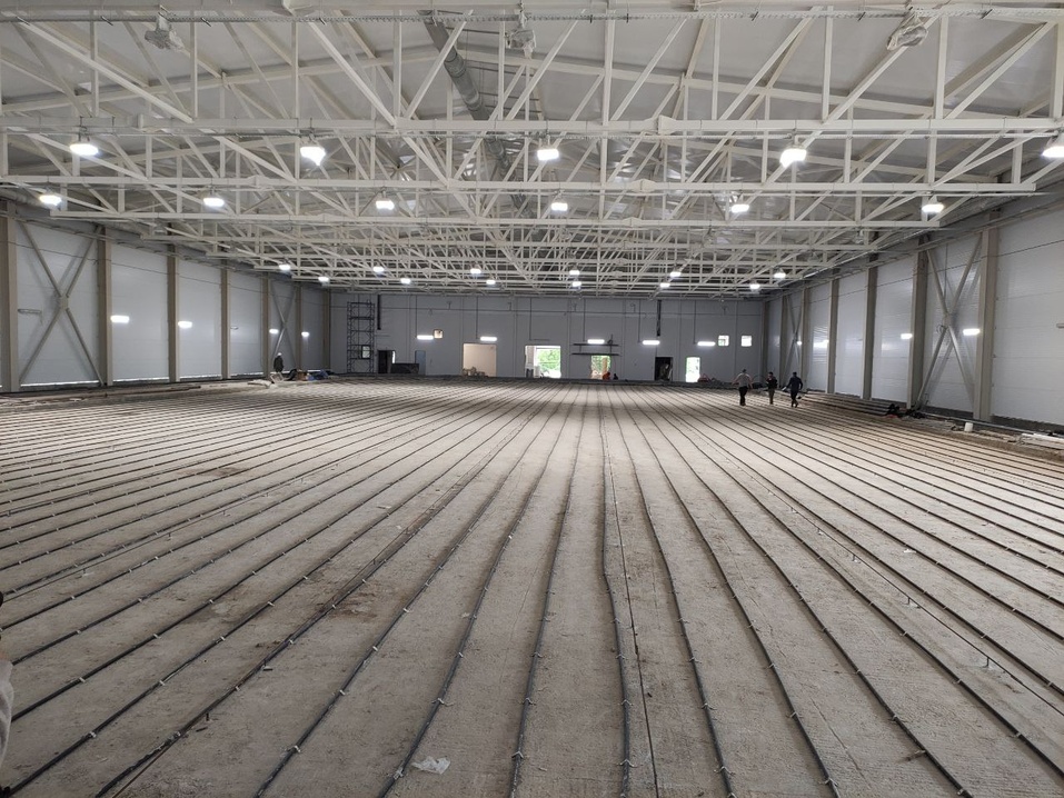 Крытый каток на улице Судоремонтной в Тюмени обещают достроить в сентябре 1 Крытый каток на улице Судоремонтной в Тюмени обещают достроить в сентябре 1