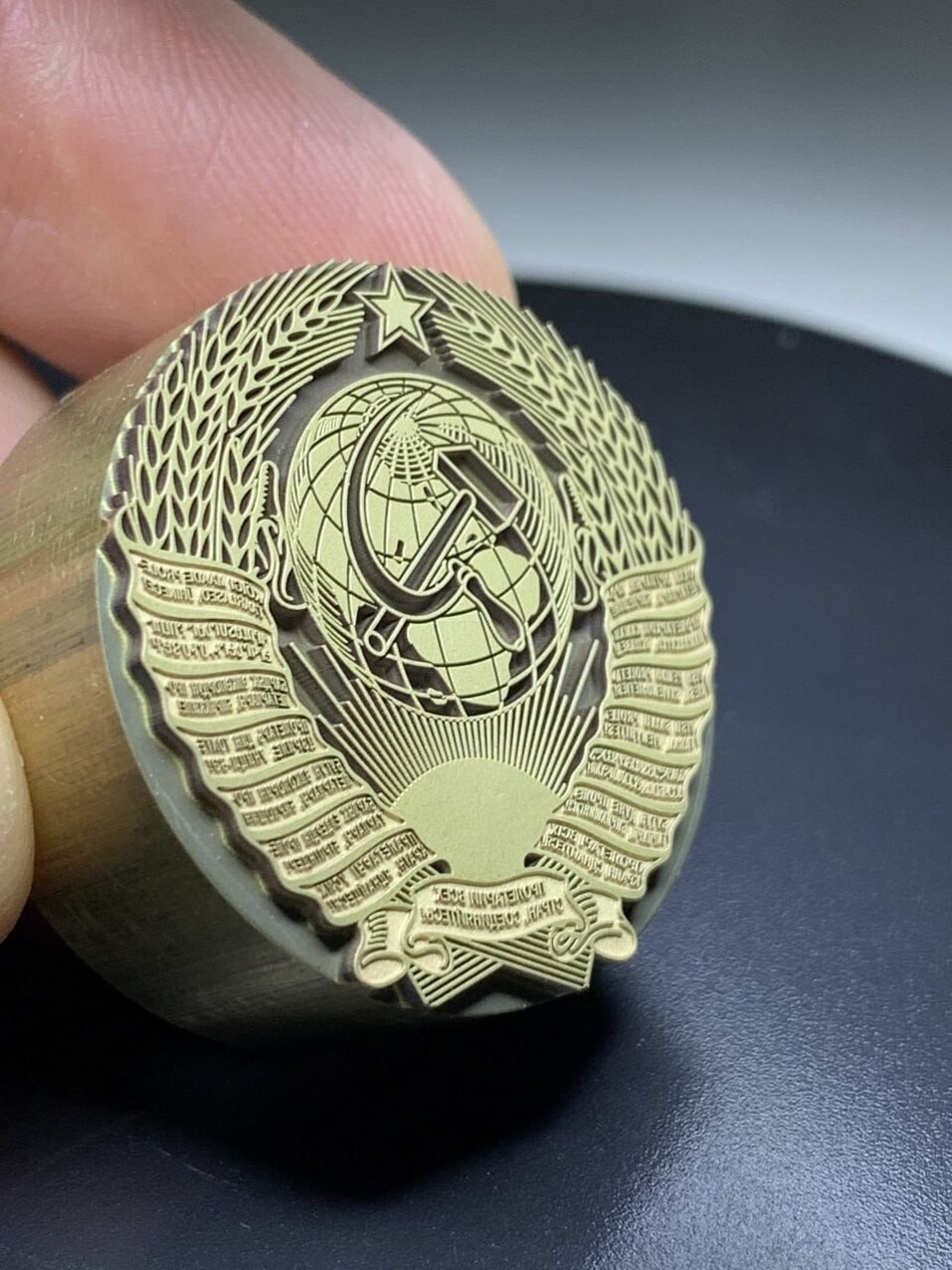 Лазерная маркировка: точно, быстро и лучше китайской
2 Лазерная маркировка: точно, быстро и лучше китайской
2