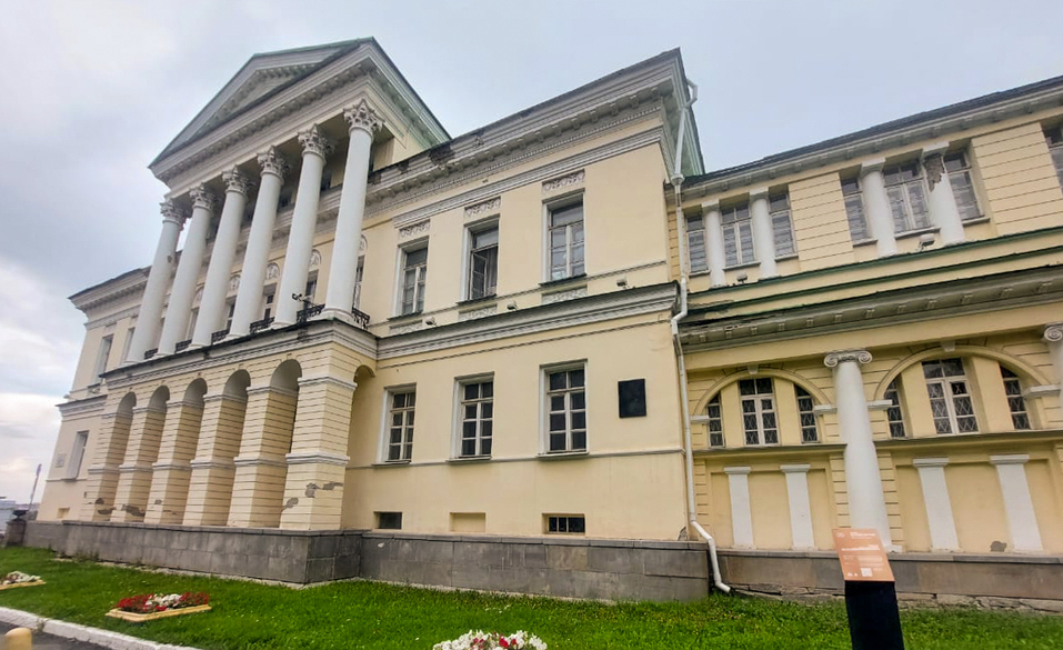 «Нереальный бриллиант и самая недооцененная локация». Усадьба Расторгуевых-Харитоновых 9 «Нереальный бриллиант и самая недооцененная локация». Усадьба Расторгуевых-Харитоновых 9