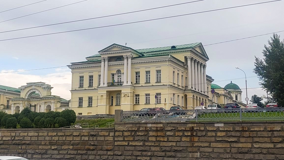 «Нереальный бриллиант и самая недооцененная локация». Усадьба Расторгуевых-Харитоновых 1 «Нереальный бриллиант и самая недооцененная локация». Усадьба Расторгуевых-Харитоновых 1