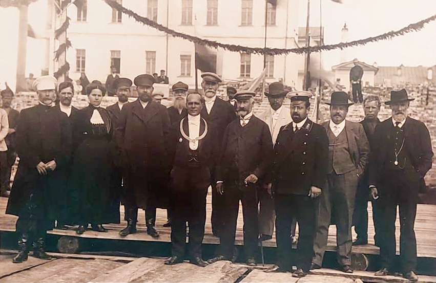 «Нереальный бриллиант и самая недооцененная локация». Усадьба Расторгуевых-Харитоновых 13 «Нереальный бриллиант и самая недооцененная локация». Усадьба Расторгуевых-Харитоновых 13