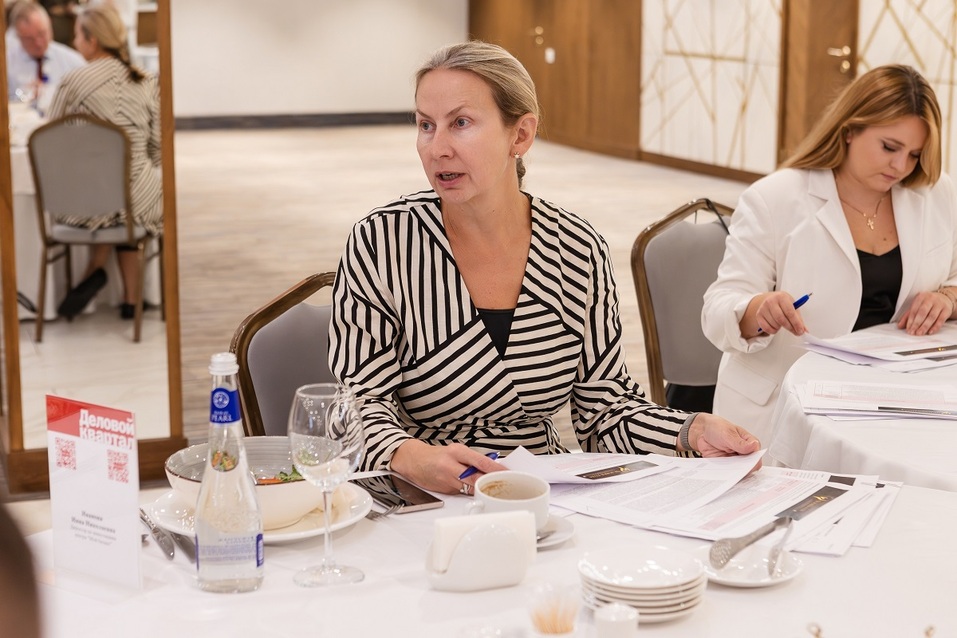 Экспертный совет проголосовал за пятерки номинантов премии «Человек года»
5 Экспертный совет проголосовал за пятерки номинантов премии «Человек года»
5