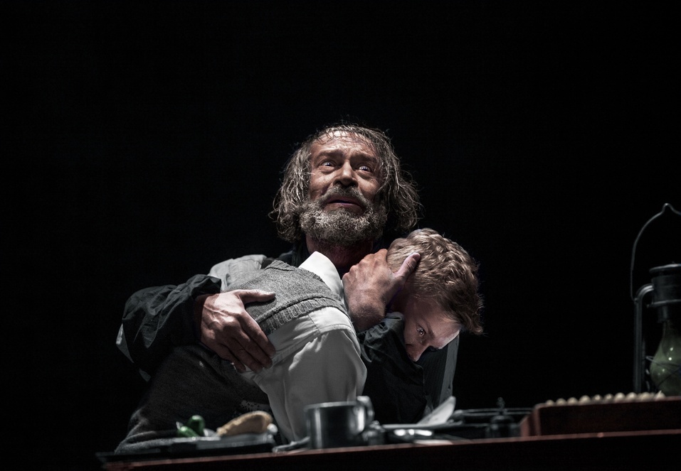 «Современник» и «Табакерка»: спектакли каких прославленных театров увидят красноярцы?
1 «Современник» и «Табакерка»: спектакли каких прославленных театров увидят красноярцы?
1