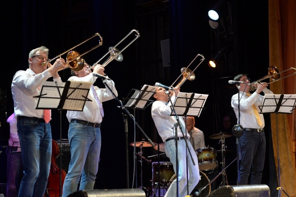 Последние выходные лета: афиша мероприятий в Челябинске
2 Последние выходные лета: афиша мероприятий в Челябинске
2