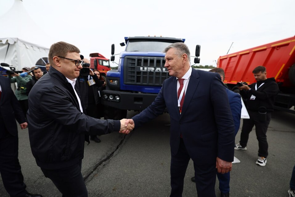 Движение с ускорением: как челябинские машиностроители меняют отрасль
4 Движение с ускорением: как челябинские машиностроители меняют отрасль
4