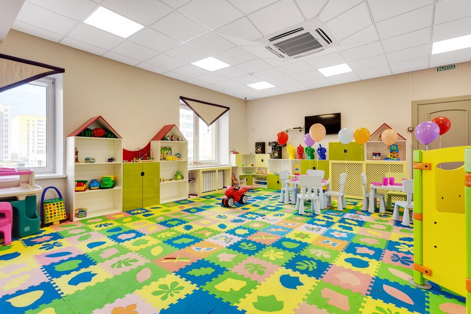 В оживленном районе Челябинска выставили на продажу детский клуб 2 В оживленном районе Челябинска выставили на продажу детский клуб 2