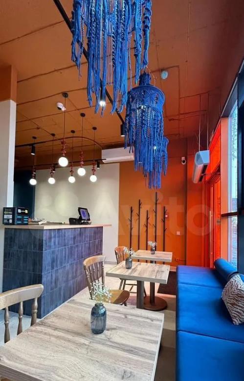 В Красноярске продают бистро за 4,3 млн рублей или меняют на премиальное авто 1 В Красноярске продают бистро за 4,3 млн рублей или меняют на премиальное авто 1