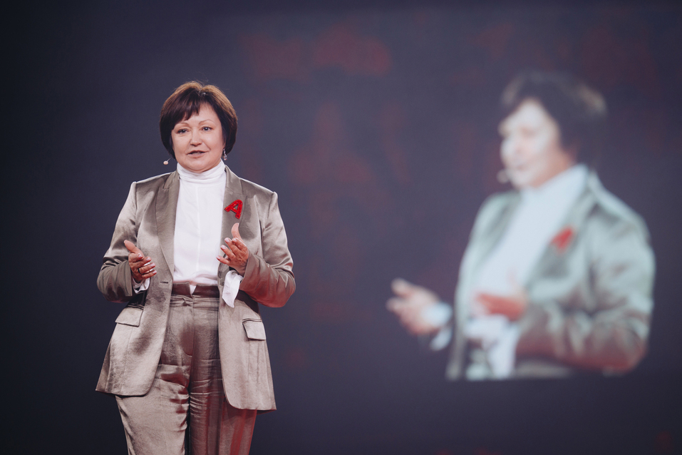 Альфа-Конфа в Нижнем Новгороде: 3000 предпринимателей зарядились энергией роста
7 Альфа-Конфа в Нижнем Новгороде: 3000 предпринимателей зарядились энергией роста
7