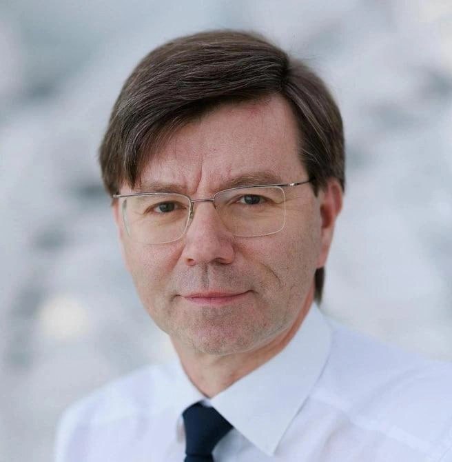 В Красноярском медуниверситете назначили нового ректора
1 В Красноярском медуниверситете назначили нового ректора
1