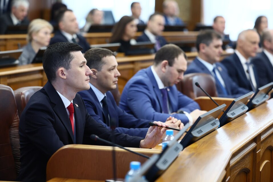 Определен новый состав ключевых фигур в челябинском Заксобрании 3 Определен новый состав ключевых фигур в челябинском Заксобрании 3