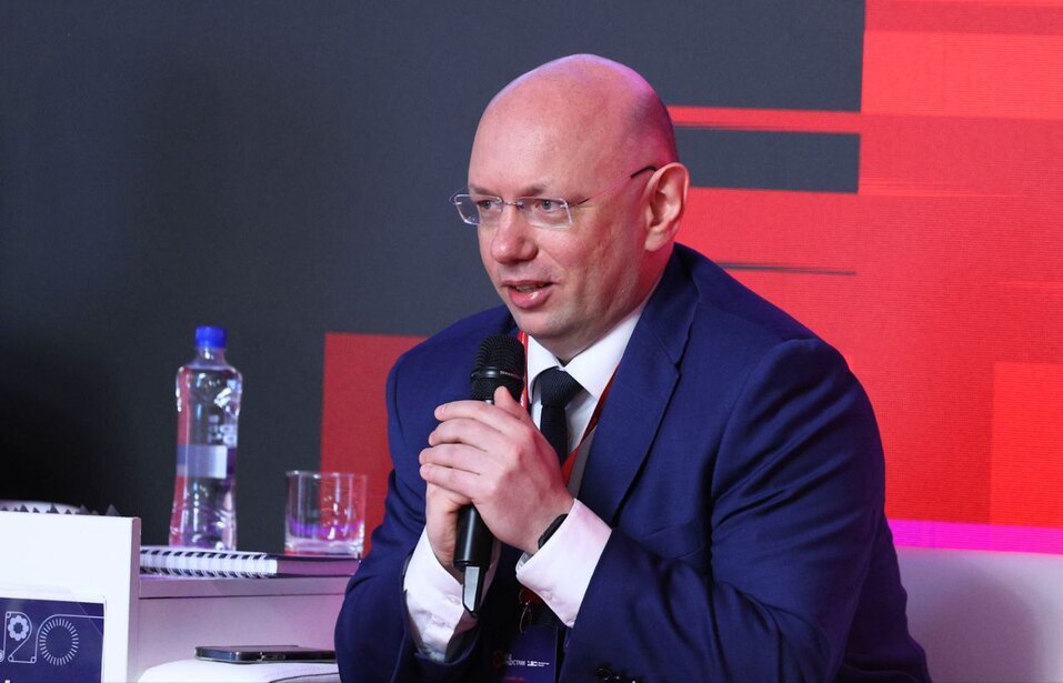 «Что если заработной платы нет?» Челябинские эксперты — об экономике в эпоху роботизации
1 «Что если заработной платы нет?» Челябинские эксперты — об экономике в эпоху роботизации
1