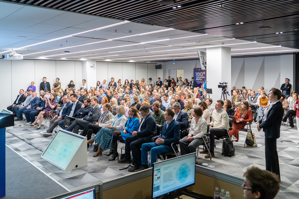 Здесь будет город-сад. Девелоперы и архитекторы показали обновленный Уралмаш 4 Здесь будет город-сад. Девелоперы и архитекторы показали обновленный Уралмаш 4