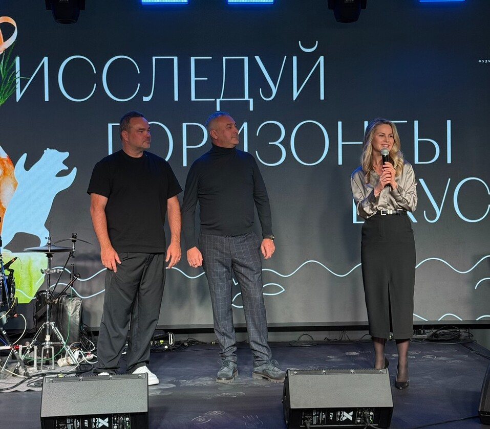 В Красноярске открылась «Артель» — сердце гастрономической столицы
1 В Красноярске открылась «Артель» — сердце гастрономической столицы
1