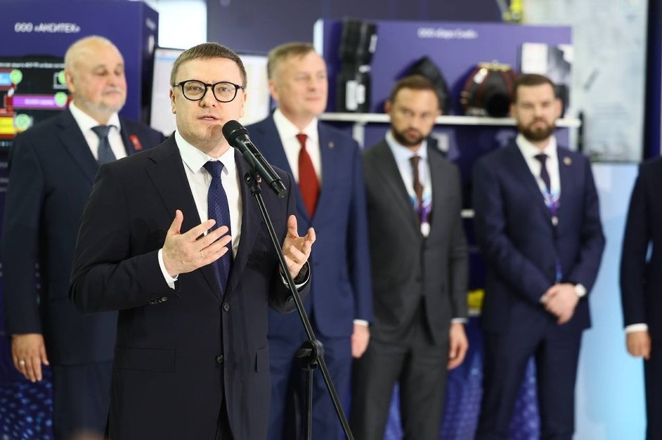 Редукторы для трубопроводной арматуры начнут выпускать на челябинском предприятии
1 Редукторы для трубопроводной арматуры начнут выпускать на челябинском предприятии
1