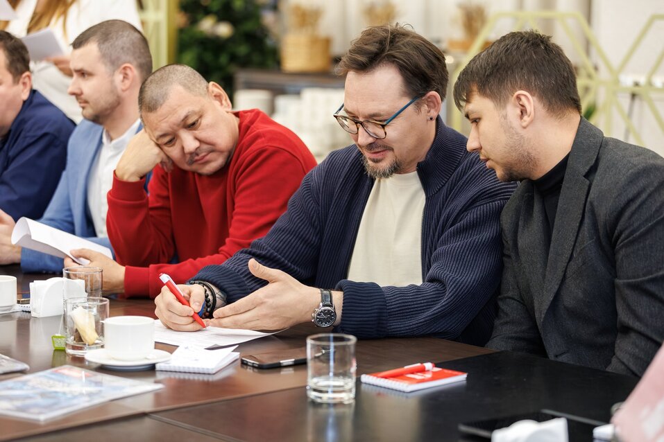 Выбраны участники номинации «Человек года в сфере ИТ»-2025 60 Выбраны участники номинации «Человек года в сфере ИТ»-2025 60