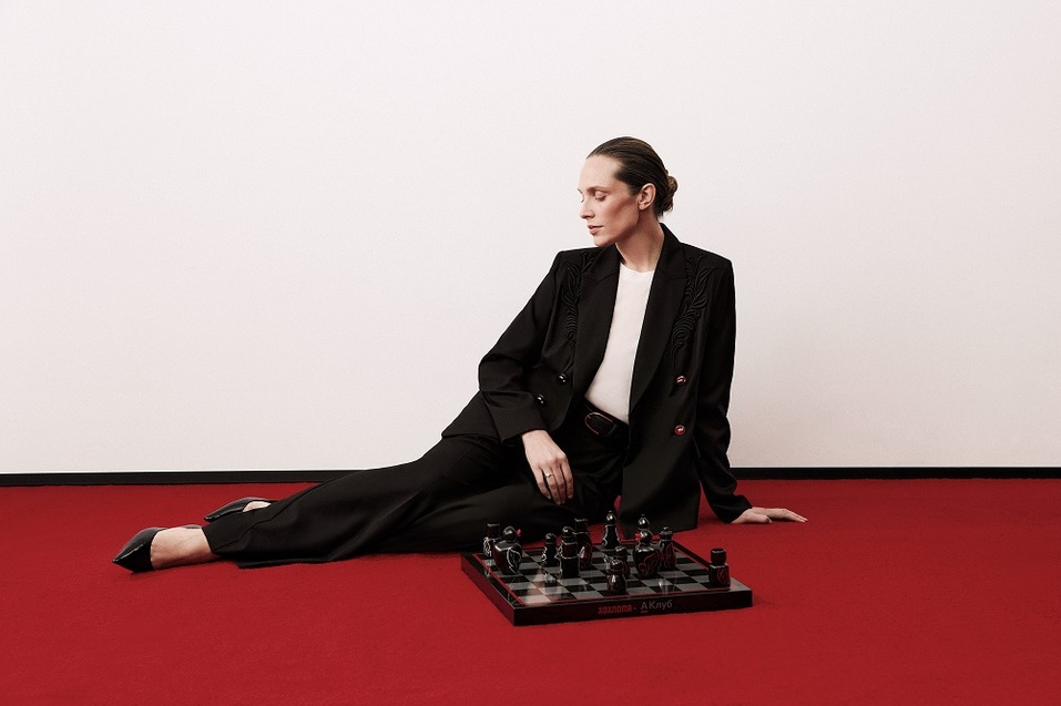 А-Клуб и бренд «Хохлома» представили лимитированную коллекцию шахмат 1 А-Клуб и бренд «Хохлома» представили лимитированную коллекцию шахмат 1