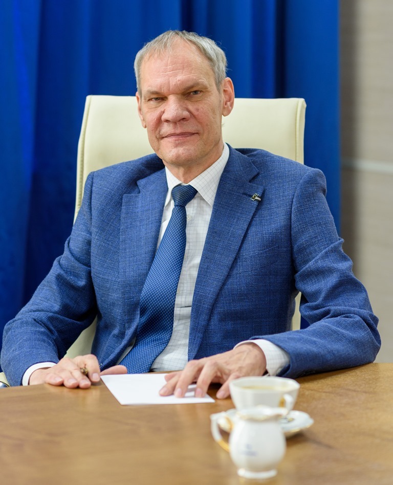 Леонид Вахрамеев: «Технологический процесс обгоняет возможности людей» 3 Леонид Вахрамеев: «Технологический процесс обгоняет возможности людей» 3