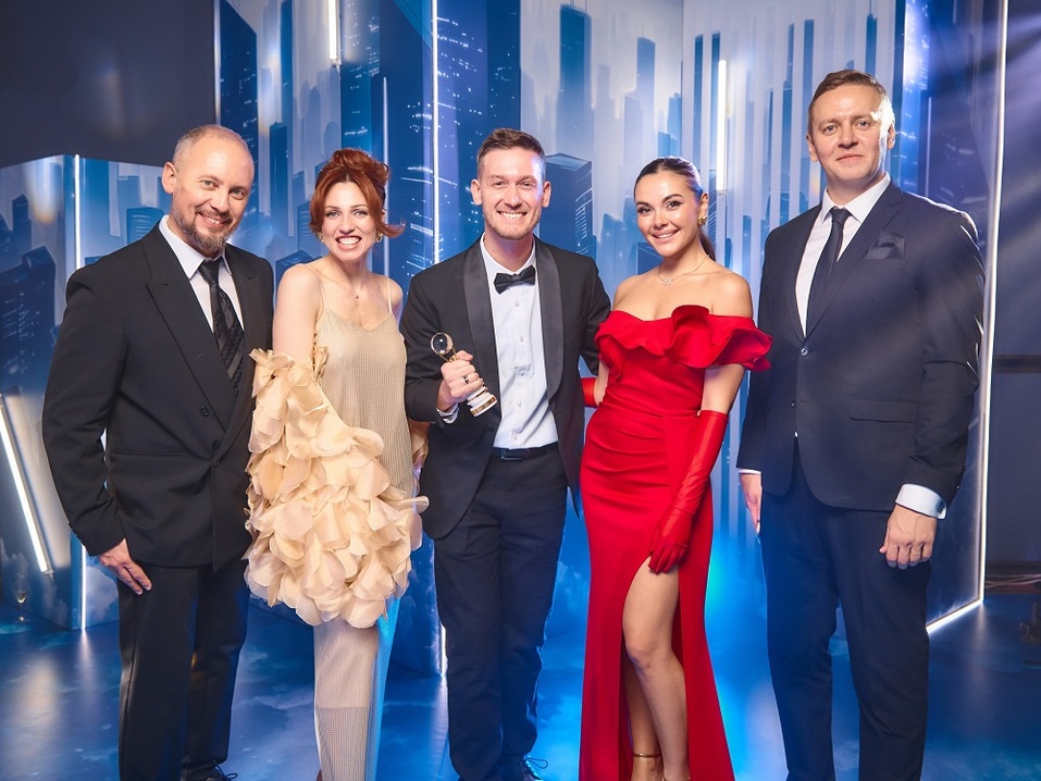 «Человек года — 2025»: как подобрать наряд на премию и купить билет
2 «Человек года — 2025»: как подобрать наряд на премию и купить билет
2