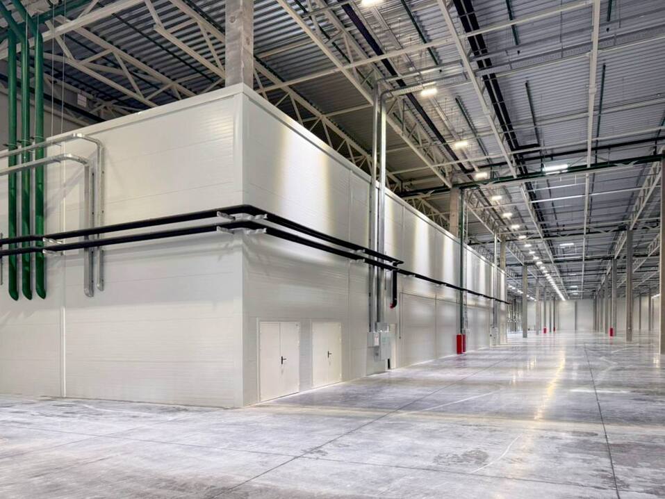 Под Красноярском построили логоцентр для Wildberries
1 Под Красноярском построили логоцентр для Wildberries
1