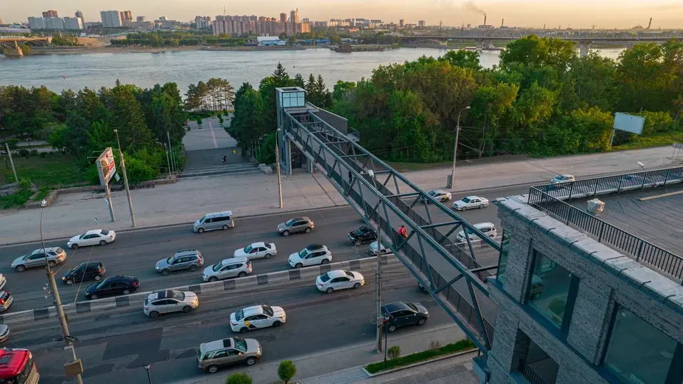 «Инские холмы»: от промзоны к деловому хабу
7
«Инские холмы»: от промзоны к деловому хабу
7