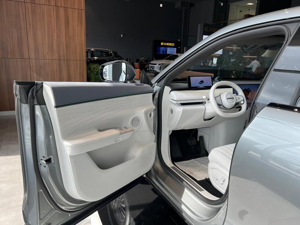 EXEED Exlantix ET: Премиальный гибрид, для которого не существует границ 1 EXEED Exlantix ET: Премиальный гибрид, для которого не существует границ 1