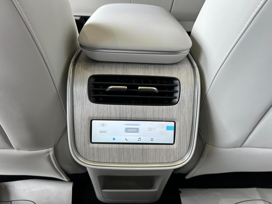 EXEED Exlantix ET: Премиальный гибрид, для которого не существует границ 2 EXEED Exlantix ET: Премиальный гибрид, для которого не существует границ 2