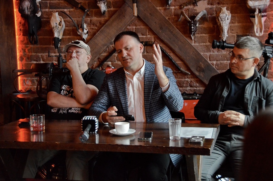 Почему Бутусов назвал Пантыкина — Шостаковичем: раскрываем секреты Года Уральского Рока 1 Почему Бутусов назвал Пантыкина — Шостаковичем: раскрываем секреты Года Уральского Рока 1