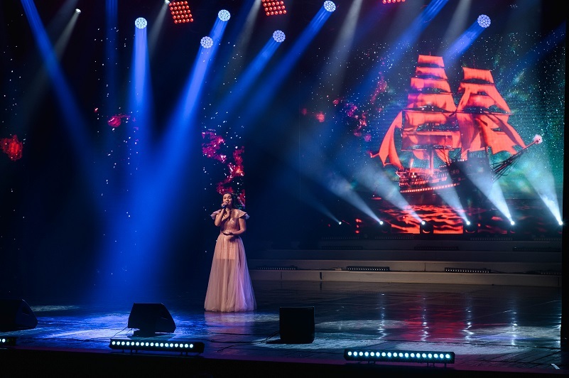 Банк Уралсиб поддержал благотворительный концерт «Звезда Уральской земли» в Златоусте 3 Банк Уралсиб поддержал благотворительный концерт «Звезда Уральской земли» в Златоусте 3