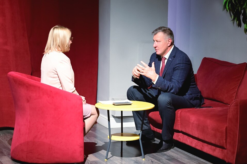 Павел Яковлев: «Сложная и интересная работа — одна из лучших мотиваций сотрудников»
2 Павел Яковлев: «Сложная и интересная работа — одна из лучших мотиваций сотрудников»
2