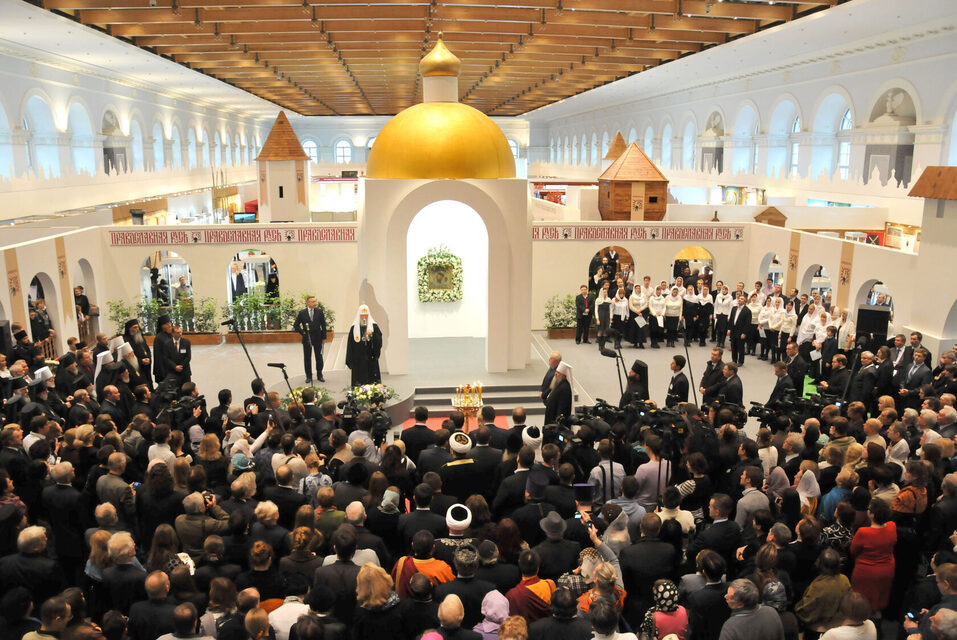 Генеральный директор РЕСТЭК: 35 лет уникальных проектов и доверия партнеров 3 Генеральный директор РЕСТЭК: 35 лет уникальных проектов и доверия партнеров 3