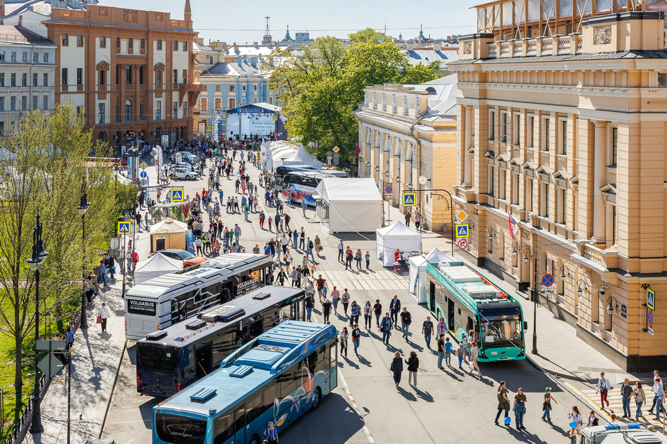 Генеральный директор РЕСТЭК: 35 лет уникальных проектов и доверия партнеров 5 Генеральный директор РЕСТЭК: 35 лет уникальных проектов и доверия партнеров 5