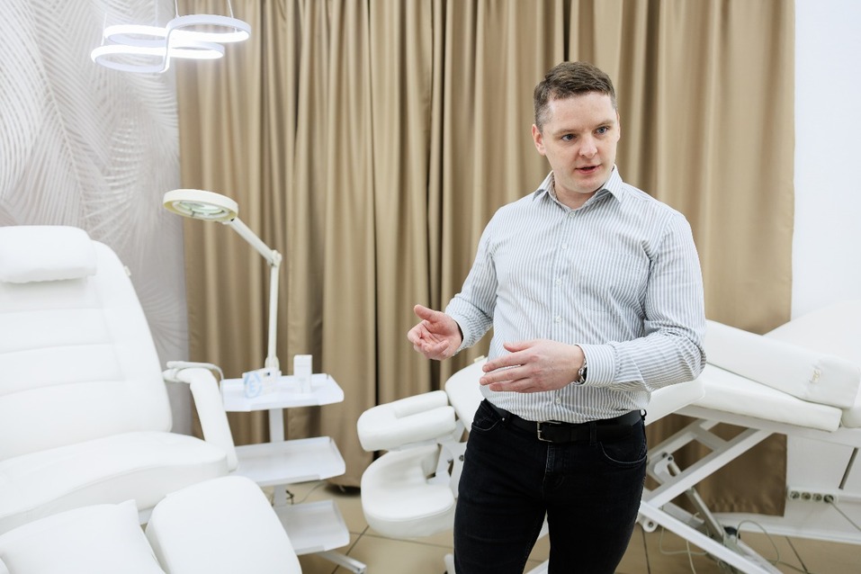 В Свердловской области наладили выпуск оборудования для индустрии красоты 2 В Свердловской области наладили выпуск оборудования для индустрии красоты 2