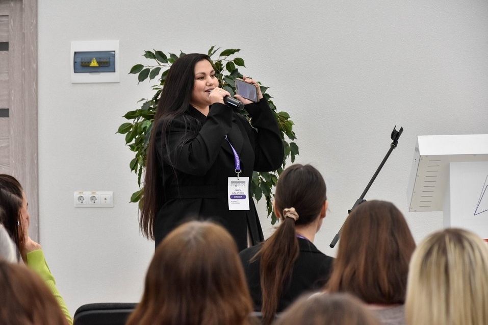 Как развивать креативный сектор: опыт форума «Креативная среда» в Магнитогорске
2 Как развивать креативный сектор: опыт форума «Креативная среда» в Магнитогорске
2