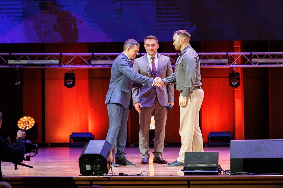 Как прошла церемония «Человек года»-2025 в Новосибирске. Фотоотчет 23 Как прошла церемония «Человек года»-2025 в Новосибирске. Фотоотчет 23