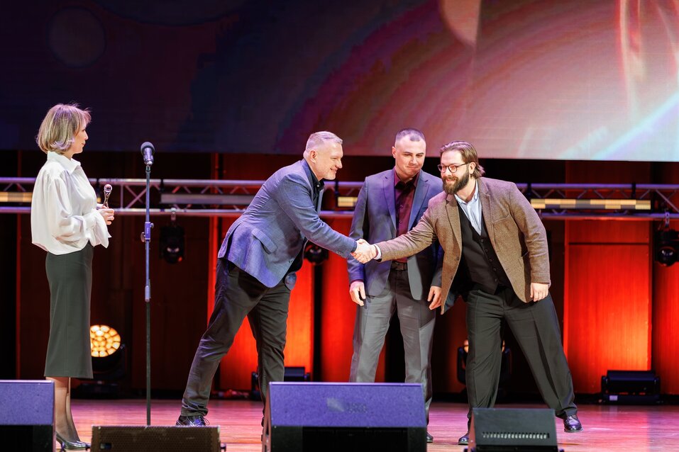 Как прошла церемония «Человек года»-2025 в Новосибирске. Фотоотчет 27 Как прошла церемония «Человек года»-2025 в Новосибирске. Фотоотчет 27