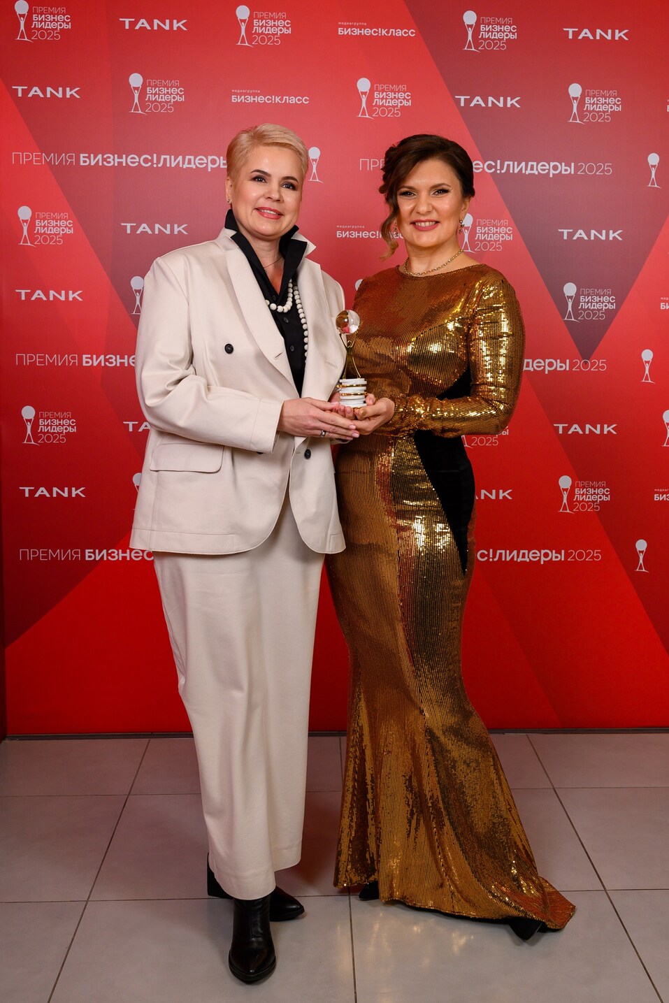 Зажигая звезды: чем удивила премия «Бизнес!Лидеры» в Красноярске 8 Зажигая звезды: чем удивила премия «Бизнес!Лидеры» в Красноярске 8