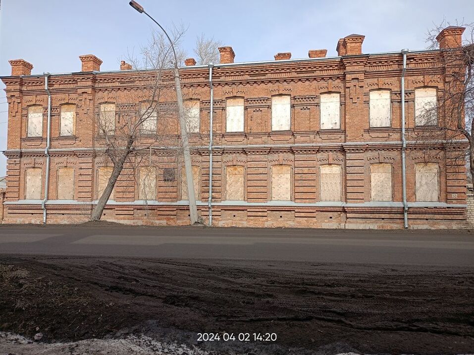 В Свердловской области выставили на продажу здание бывшего спиртоводочного завода XIX в. 1 В Свердловской области выставили на продажу здание бывшего спиртоводочного завода XIX в. 1