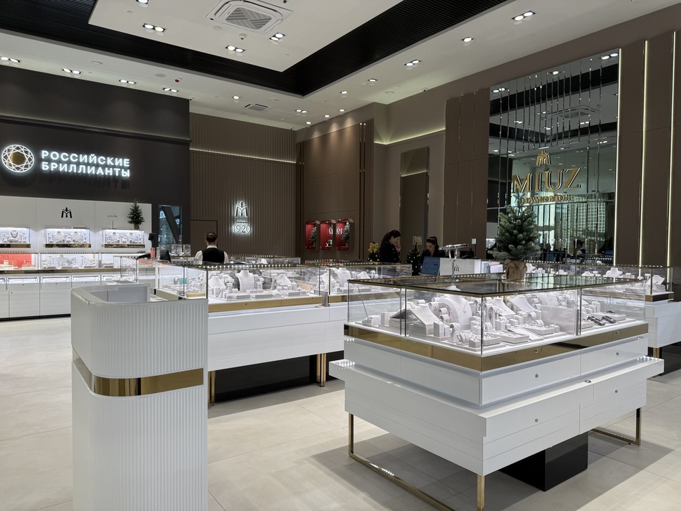 В красноярском ТРЦ «Планета» открылось еще два магазина 1 В красноярском ТРЦ «Планета» открылось еще два магазина 1