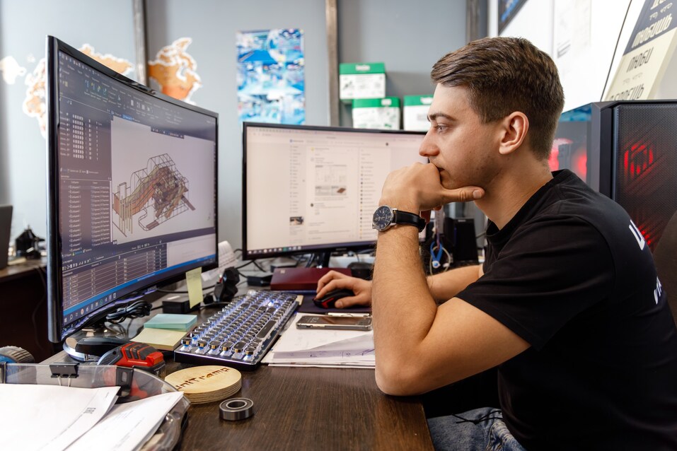 «Сколько денег не хватало, столько и появлялось учредителей»: история «Юнитрампа» 4 «Сколько денег не хватало, столько и появлялось учредителей»: история «Юнитрампа» 4