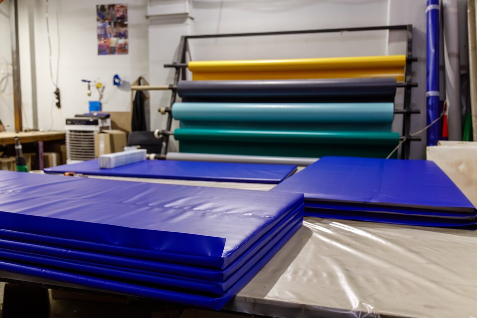 «Сколько денег не хватало, столько и появлялось учредителей»: история «Юнитрампа» 6 «Сколько денег не хватало, столько и появлялось учредителей»: история «Юнитрампа» 6