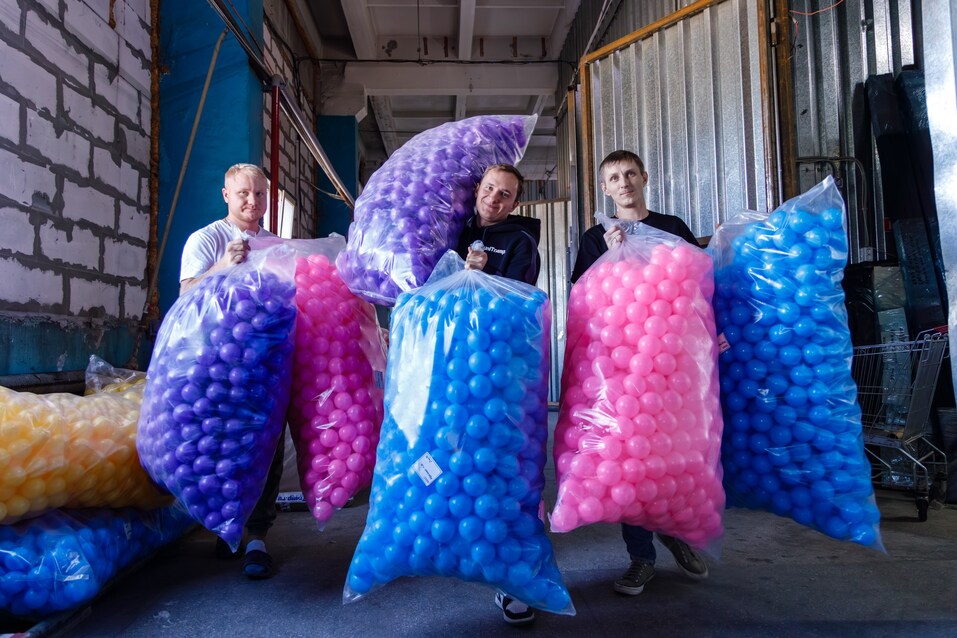 «Сколько денег не хватало, столько и появлялось учредителей»: история «Юнитрампа» 13 «Сколько денег не хватало, столько и появлялось учредителей»: история «Юнитрампа» 13