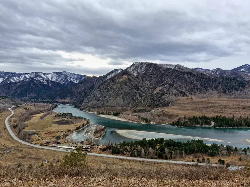 Горы, дикая природа, местная кухня, СПА и экскурсии. Как отдохнуть на Алтае на пять звезд 20 Горы, дикая природа, местная кухня, СПА и экскурсии. Как отдохнуть на Алтае на пять звезд 20