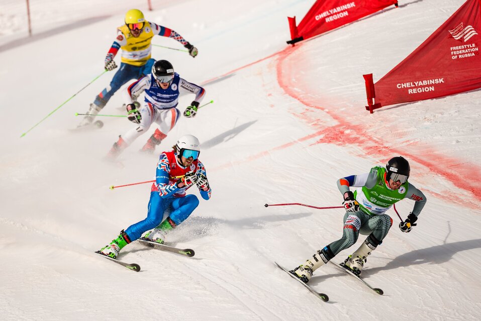 Олег Сиротин: «Запускаем новые проекты в “Солнечной долине” и на “Завьялихе”»
2 Олег Сиротин: «Запускаем новые проекты в “Солнечной долине” и на “Завьялихе”»
2