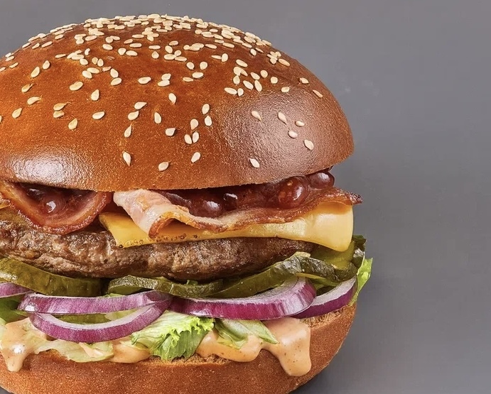 В Екатеринбурге откроются две новые точки «Креветки и бургеры» 3 В Екатеринбурге откроются две новые точки «Креветки и бургеры» 3